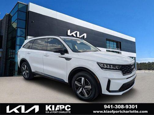 Glacial White Pearl 2023 Kia Sorento S