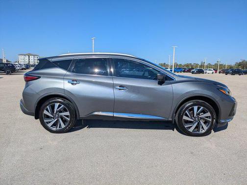 2022 Nissan Murano SL FWD