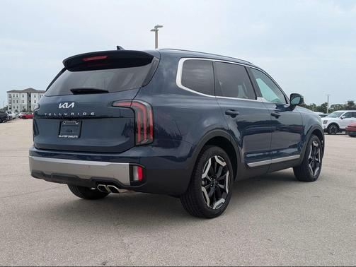 Midnight Lake Blue 2025 Kia Telluride EX