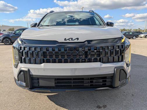 2026 Kia Sportage Plug-In Hybrid X-Line