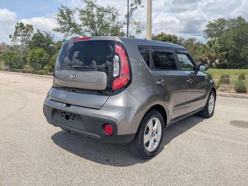 Titanium Gray 2019 Kia Soul Base