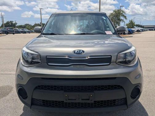 Titanium Gray 2019 Kia Soul Base