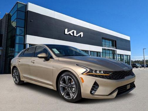 Crystal Beige 2022 Kia K5 EX
