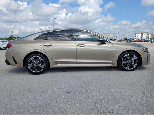 Crystal Beige 2022 Kia K5 EX