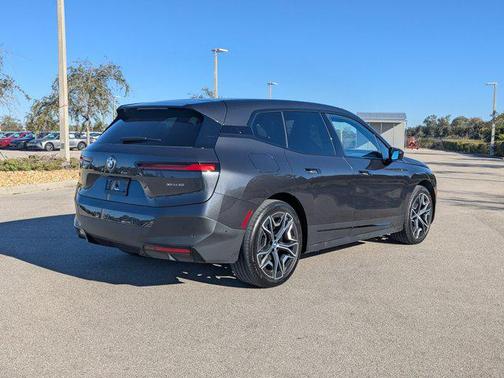 2023 BMW iX xDrive50