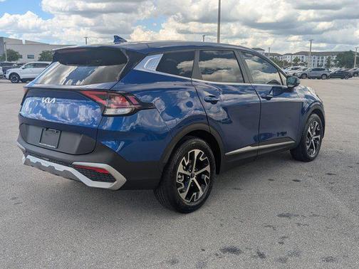 Sapphire Blue 2024 Kia Sportage EX