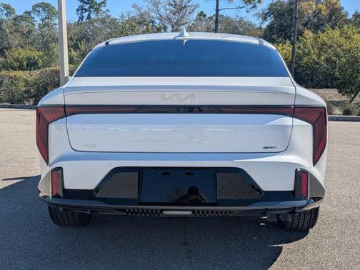 2025 Kia K4 GT-Line Turbo