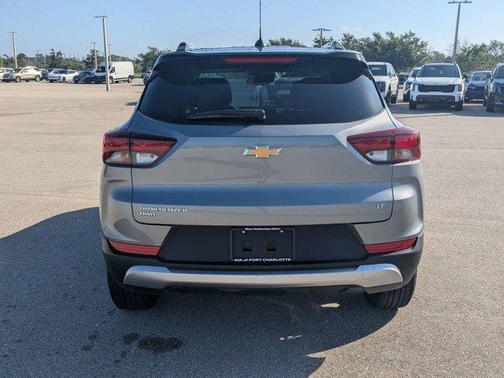 Sterling Gray Metallic 2025 Chevrolet Trailblazer LT