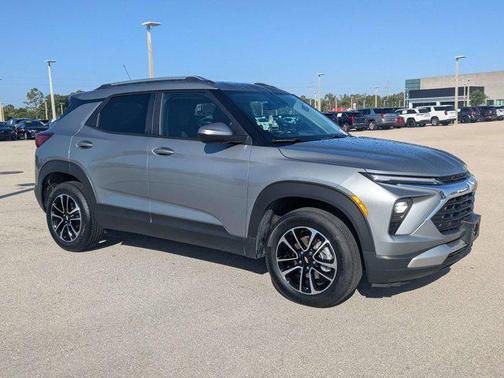 Sterling Gray Metallic 2025 Chevrolet Trailblazer LT