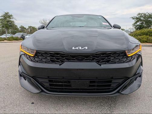 Ebony Black 2022 Kia K5 GT-Line
