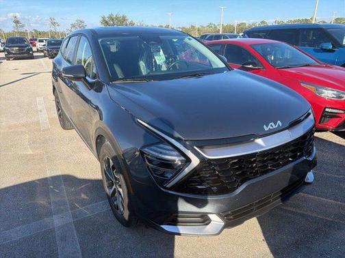 2025 Kia Sportage EX