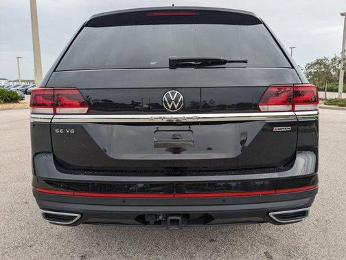 2022 Volkswagen Atlas 3.6L SE w/Technology