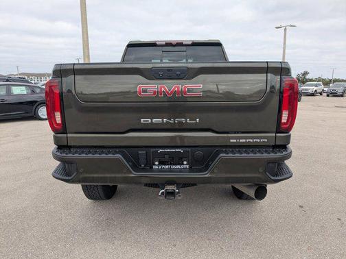 2022 GMC Sierra 2500 Denali