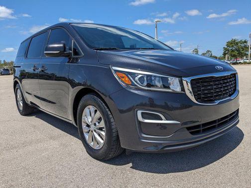 2021 Kia Sedona LX