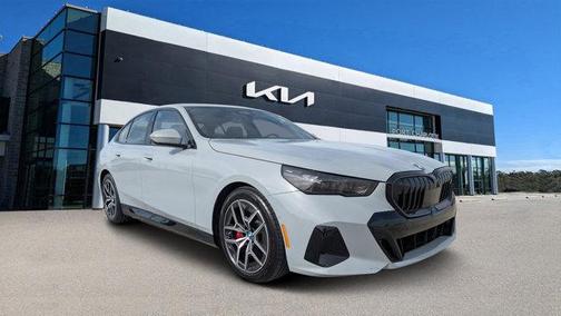 2024 BMW i5 eDrive40
