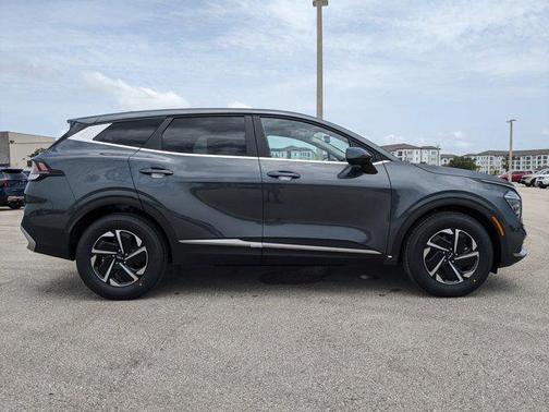 2025 Kia Sportage Hybrid LX