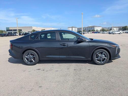 Interstellar Gray 2026 Kia K4 LXS