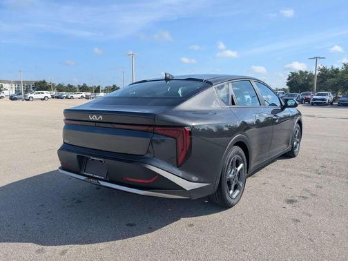 Interstellar Gray 2026 Kia K4 LXS