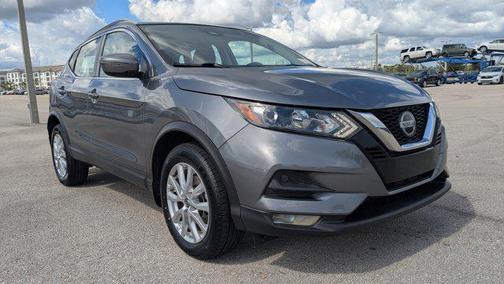 2021 Nissan Rogue Sport SV
