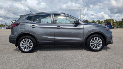 2021 Nissan Rogue Sport SV