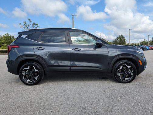 2024 Kia Seltos EX