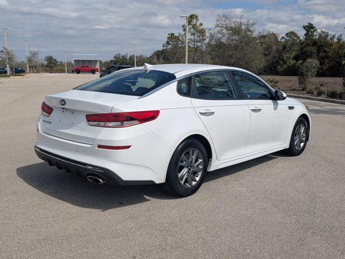 2019 Kia Optima LX