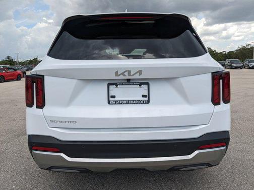 2025 Kia Sorento EX