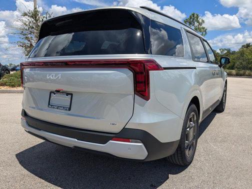 2026 Kia Carnival Hybrid EX