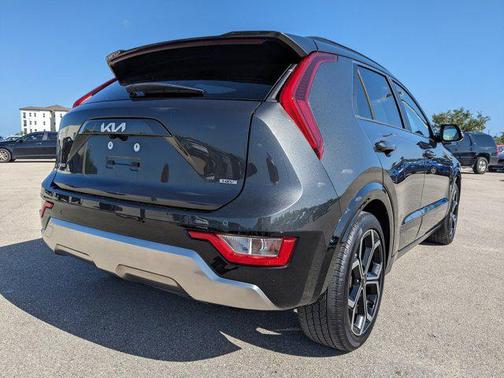 2023 Kia Niro Touring