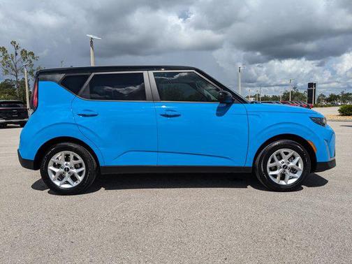 2024 Kia Soul S