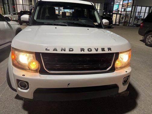 2016 Land Rover LR4 Base
