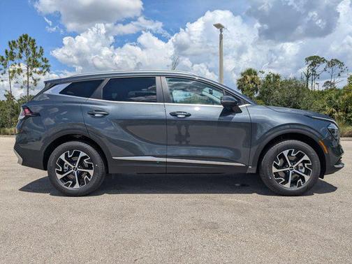 2025 Kia Sportage Hybrid EX