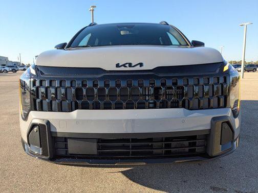 2026 Kia Sportage Plug-In Hybrid X-Line