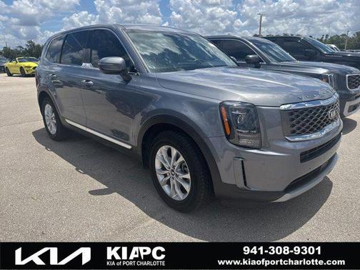 Everlasting Silver 2020 Kia Telluride LX