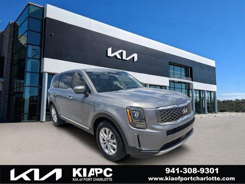 Everlasting Silver 2020 Kia Telluride LX