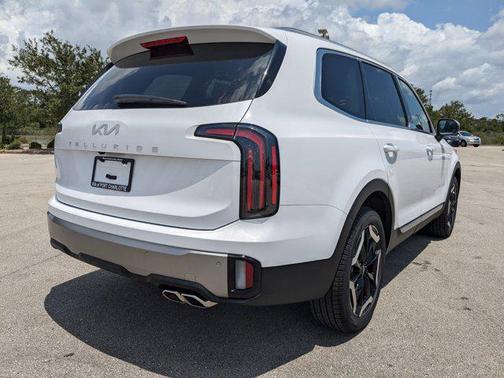 2025 Kia Telluride EX