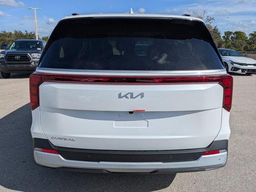 2026 Kia Carnival EX