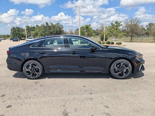 Aurora Black Pearl 2026 Kia K5 GT-Line FWD