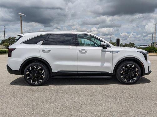2025 Kia Sorento EX