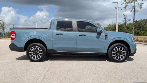 2023 Ford Maverick Lariat
