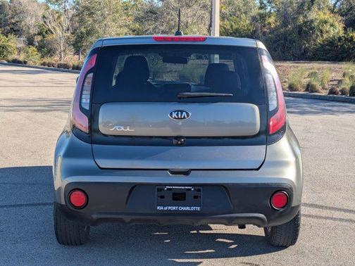 2017 Kia Soul Base