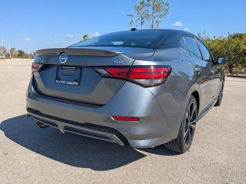 2022 Nissan Sentra SR