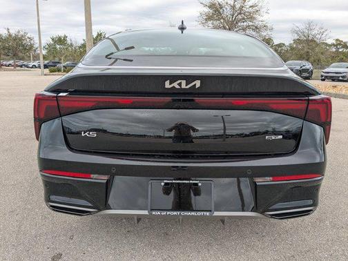 Aurora Black Pearl 2026 Kia K5 GT-Line FWD