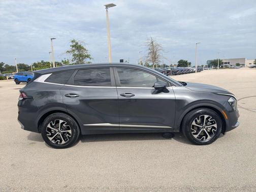 Gravity Gray 2023 Kia Sportage EX