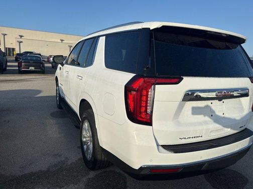 Summit White 2024 GMC Yukon SLT