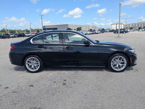 Black Sapphire Metallic 2025 BMW 330 330i