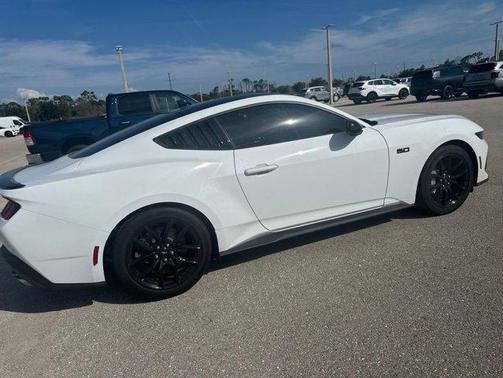 Oxford White 2025 Ford Mustang GT Premium