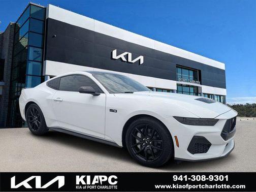 Oxford White 2025 Ford Mustang GT Premium