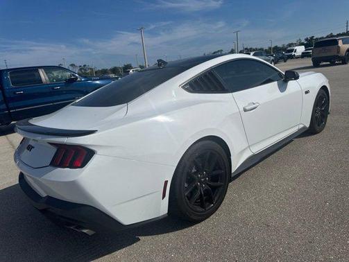 Oxford White 2025 Ford Mustang GT Premium
