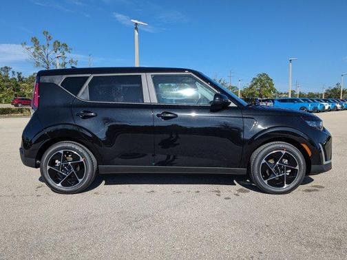 2025 Kia Soul EX